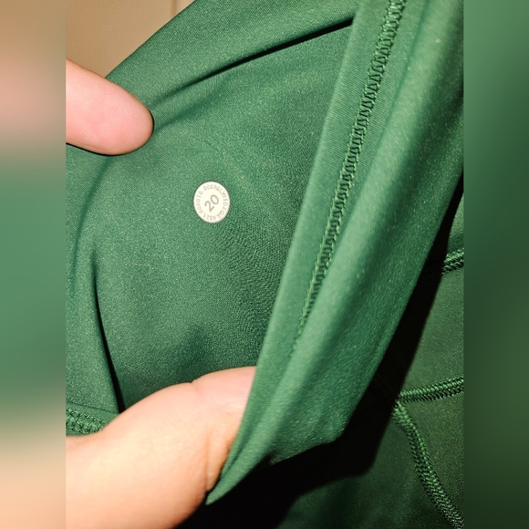 Lululemon 25" Leggings - Picture 4 of 6